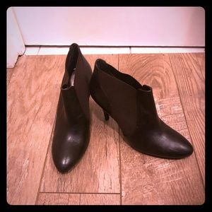 Size 8 Worthington Brown boots 👢